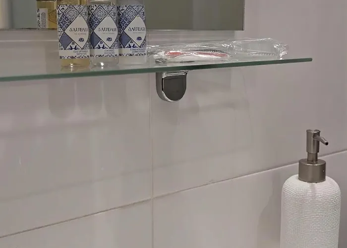 Elegant Duplex Lumineux Au Coeur De Lisbonne Apartman Lisboa