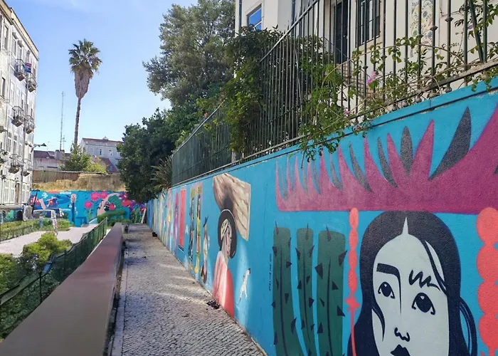 Apartman Elegant Duplex Lumineux Au Coeur De Lisbonne *